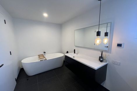 Photo of property in 251 Aubrey Road, Wanaka, 9305