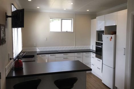 Photo of property in 42 Manson Street, Terrace End, Palmerston North, 4410