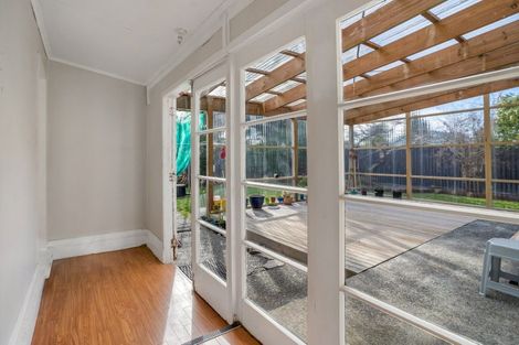 Photo of property in 24 Queen Street, Winton, 9720