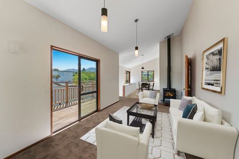 Photo of property in 2/11 Kereru Street, Two Mile Bay, Taupo, 3330