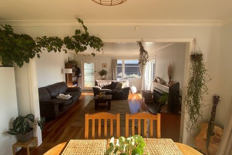 Photo of property in 34 Karewa Street, Castlecliff, Whanganui, 4501