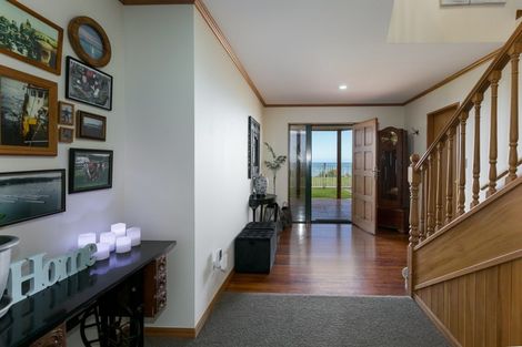 Photo of property in 286 Whirinaki Road, Eskdale, Napier, 4182