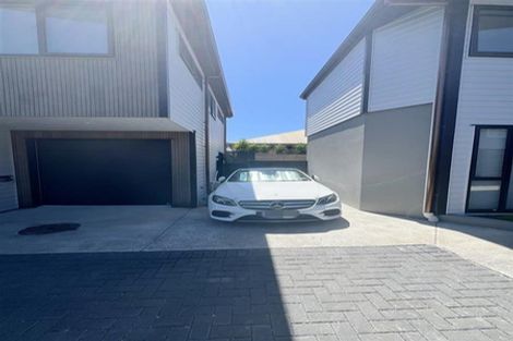 Photo of property in 81a Matipo Road, Mairangi Bay, Auckland, 0630