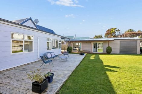 Photo of property in 17 Sandringham Street, Saint Clair, Dunedin, 9012