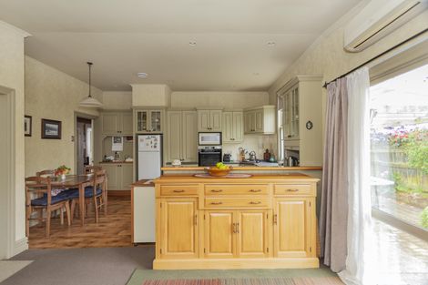 Photo of property in 41 Greta Street, South Hill, Oamaru, 9400