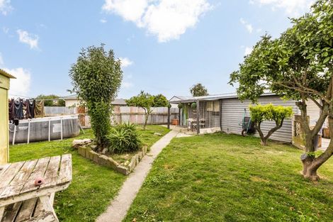 Photo of property in 2 Merton Crescent, Pirimai, Napier, 4112