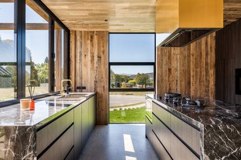 Photo of property in 13 Theodore Court, Wanaka, 9305