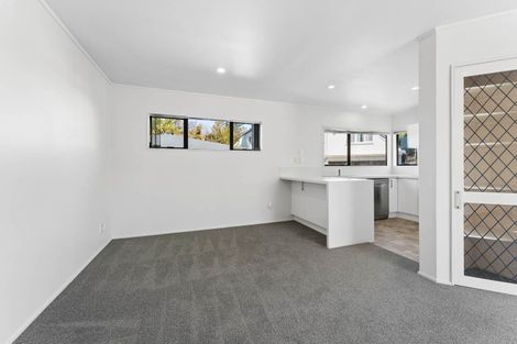 Photo of property in 1/133 Nile Road, Milford, Auckland, 0620