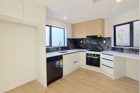 Photo of property in 408 Bucklands Beach Road, Bucklands Beach, Auckland, 2012