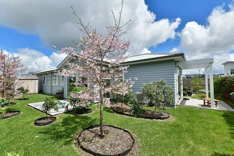 Photo of property in 5 Leggett Lane, Red Beach, 0932