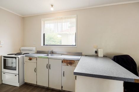 Photo of property in 79 Fairfield Road, Fairfield, Hamilton, 3214