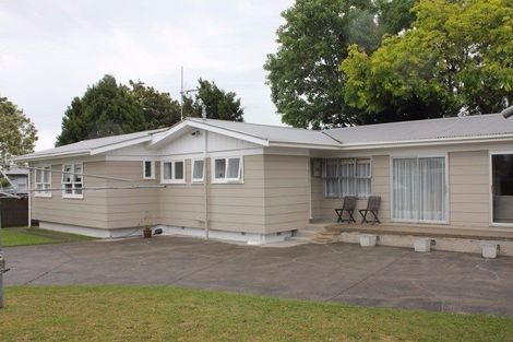 Photo of property in 43 Hywell Place, Manurewa, Auckland, 2102