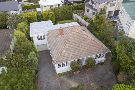 Photo of property in 44 Mandalay Terrace, Khandallah, Wellington, 6035