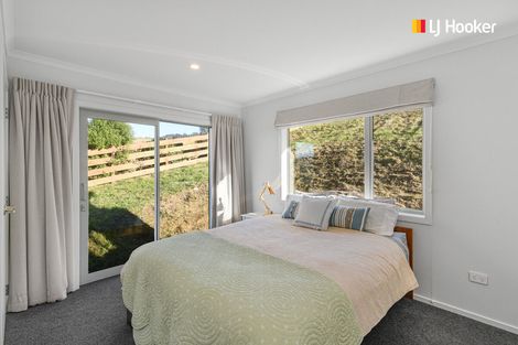 Photo of property in 17 Glendermid Close, Sawyers Bay, Port Chalmers, 9023