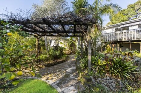 Photo of property in 79 Gledstane Road, Stanmore Bay, Whangaparaoa, 0932