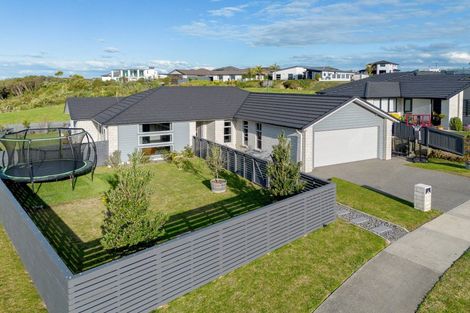 Photo of property in 7 Shoreview Close, Omokoroa, 3114