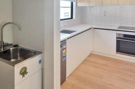 Photo of property in 34 Tukari Lane, Mangere Bridge, Auckland, 2022