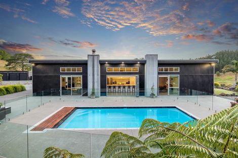 Photo of property in 105 Zanders Road, Helensville, Waimauku, 0882