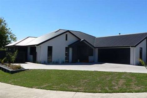 Photo of property in 2 Petersburg Drive, Flagstaff, Hamilton, 3210