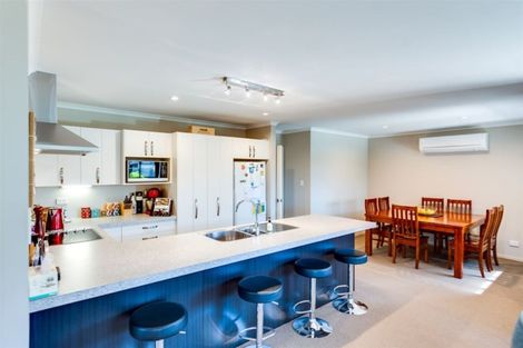 Photo of property in 4 Hawea Place, Poraiti, Napier, 4112