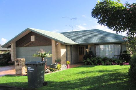 Photo of property in 4 Darimouth Place, Albany, Auckland, 0632