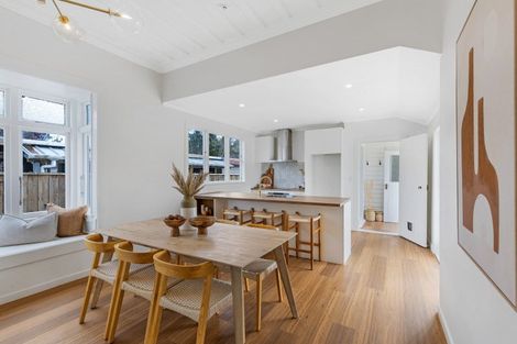 Photo of property in 11 Rosalie Terrace, Kelvin Grove, Palmerston North, 4414