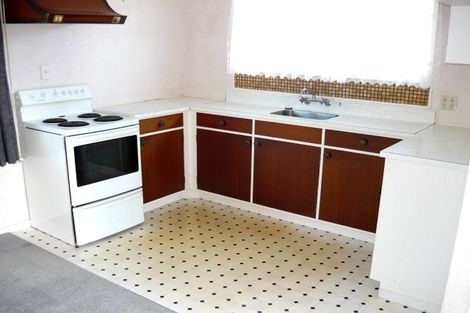 Photo of property in 1/4 Aylmer Court, Eastern Beach, Auckland, 2012