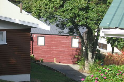 Photo of property in 204a Old Titirangi Road, Titirangi, Auckland, 0604