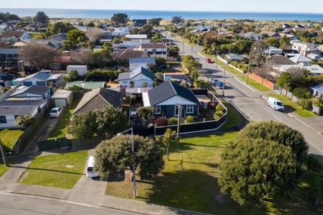 Photo of property in 199 Union Street, New Brighton, Christchurch, 8061