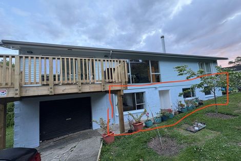 Photo of property in 8 Awaruku Road, Torbay, Auckland, 0630