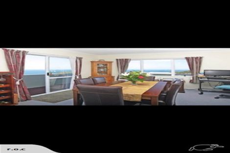 Photo of property in 25 Bowes Crescent, Strathmore Park, Wellington, 6022