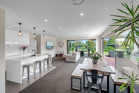 Photo of property in 15 Dollar Place, Prebbleton, 7604