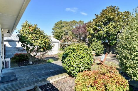 Photo of property in 2/36 Blakehall Place, Spreydon, Christchurch, 8024
