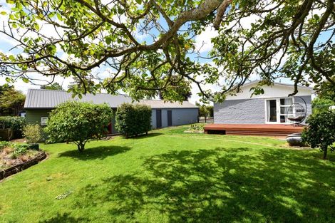 Photo of property in 44 Tudor Crescent, Chedworth, Hamilton, 3210