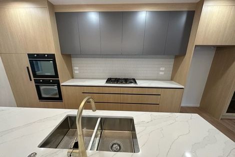 Photo of property in 8d Ringwood Street, Torbay, Auckland, 0630