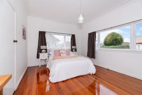 Photo of property in 142 Mount Albert Road, Mount Albert, Auckland, 1025
