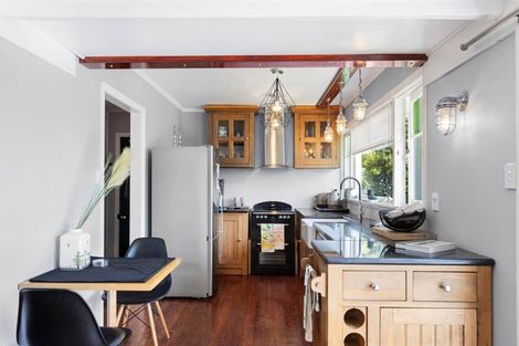 Photo of property in 1a Aurea Avenue, Pakuranga, Auckland, 2010