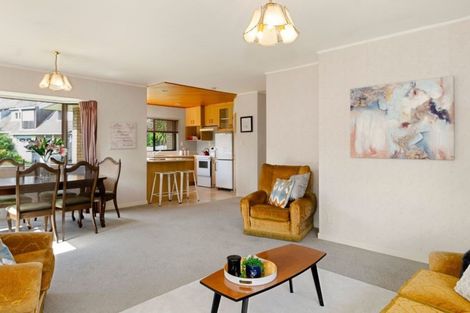 Photo of property in 9/15 Don Street, Papakura, 2110