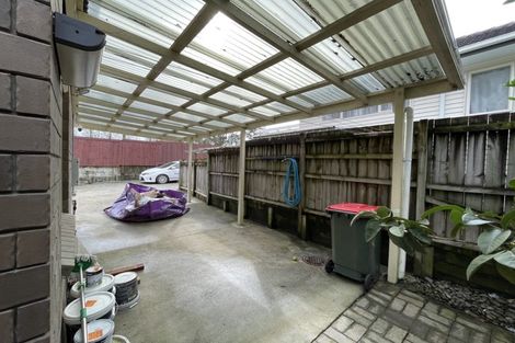 Photo of property in 6a Becroft Drive, Forrest Hill, Auckland, 0620