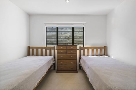 Photo of property in 25 Jordan Street, Island Bay, Wellington, 6023