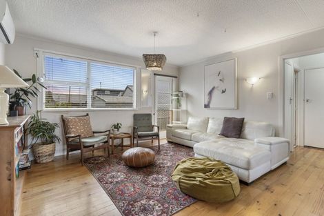 Photo of property in 105 Bell Street, Whangamata, 3620