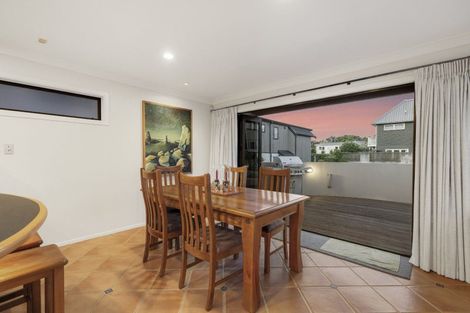 Photo of property in 145 Oceanview Road, Mount Maunganui, 3116
