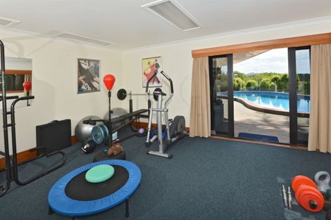 Photo of property in 60 Owhiwa Road, Parua Bay, Onerahi, 0192