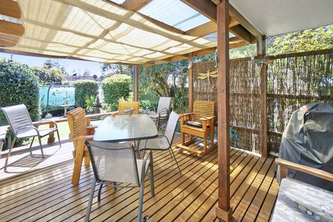 Photo of property in 14 Bishoprick Crescent, Te Puke, 3119