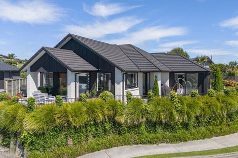 Photo of property in 2 Kingson Court, Omokoroa, 3114