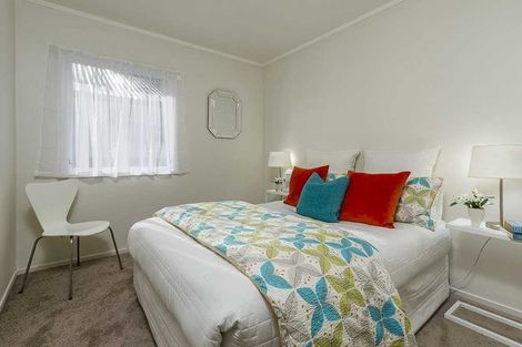 Photo of property in 56 Wyoming Avenue, Murrays Bay, Auckland, 0630