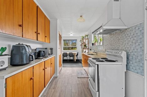 Photo of property in 14 Shearwater Street, One Tree Point, 0118