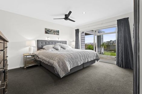 Photo of property in 126 Maire Road, Orewa, 0931
