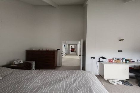 Photo of property in 1 Kim Street, Khandallah, Wellington, 6035