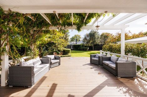 Photo of property in 23 Elmira Avenue, Hokowhitu, Palmerston North, 4410